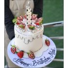 9 | white 3d cake
