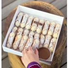 Crunchy custard roll