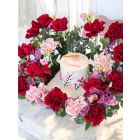 776 | Graduation Cake & Flowers