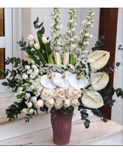 EA 20| White flower Vase
