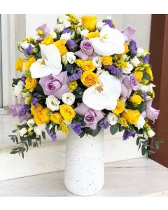 EA 19| Flower Vase