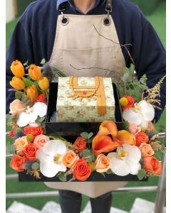 M3|Mother's Day Cake and Flowers