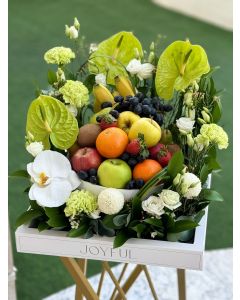 02| Fruits basket with flowers