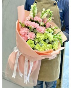100| Flowers Bouquet 