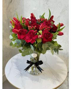 206| Flowers Vase