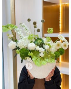 389| Flowers Vase