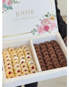 435| Nutella and jam petite four box