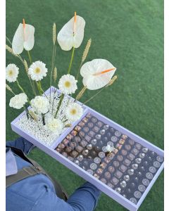 48 | chocolate tray with flowers