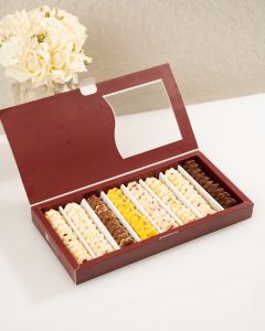 643| Mix Petite four box