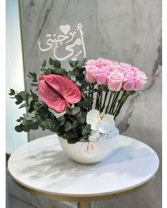 701| Mother's Day Flowers Vase