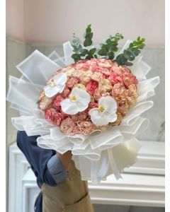 781| 50 Roses bouquet 