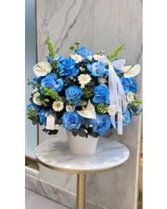 830 | Full Round Blue Roses Vase